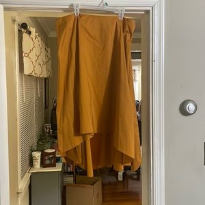 Hi-low skirt with wrap belt